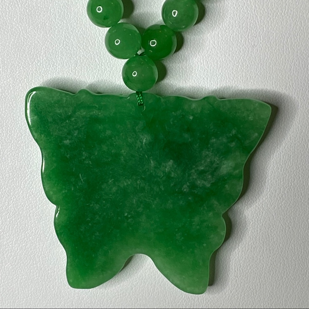 Beautiful Green Jade Carved Butterfly Necklace - Picture 2 of 8